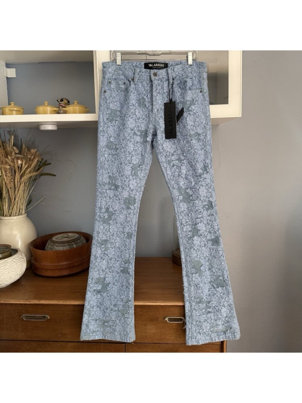 Valabasas Stacked Blue Moon Lace Jeans Size 32 x 34
